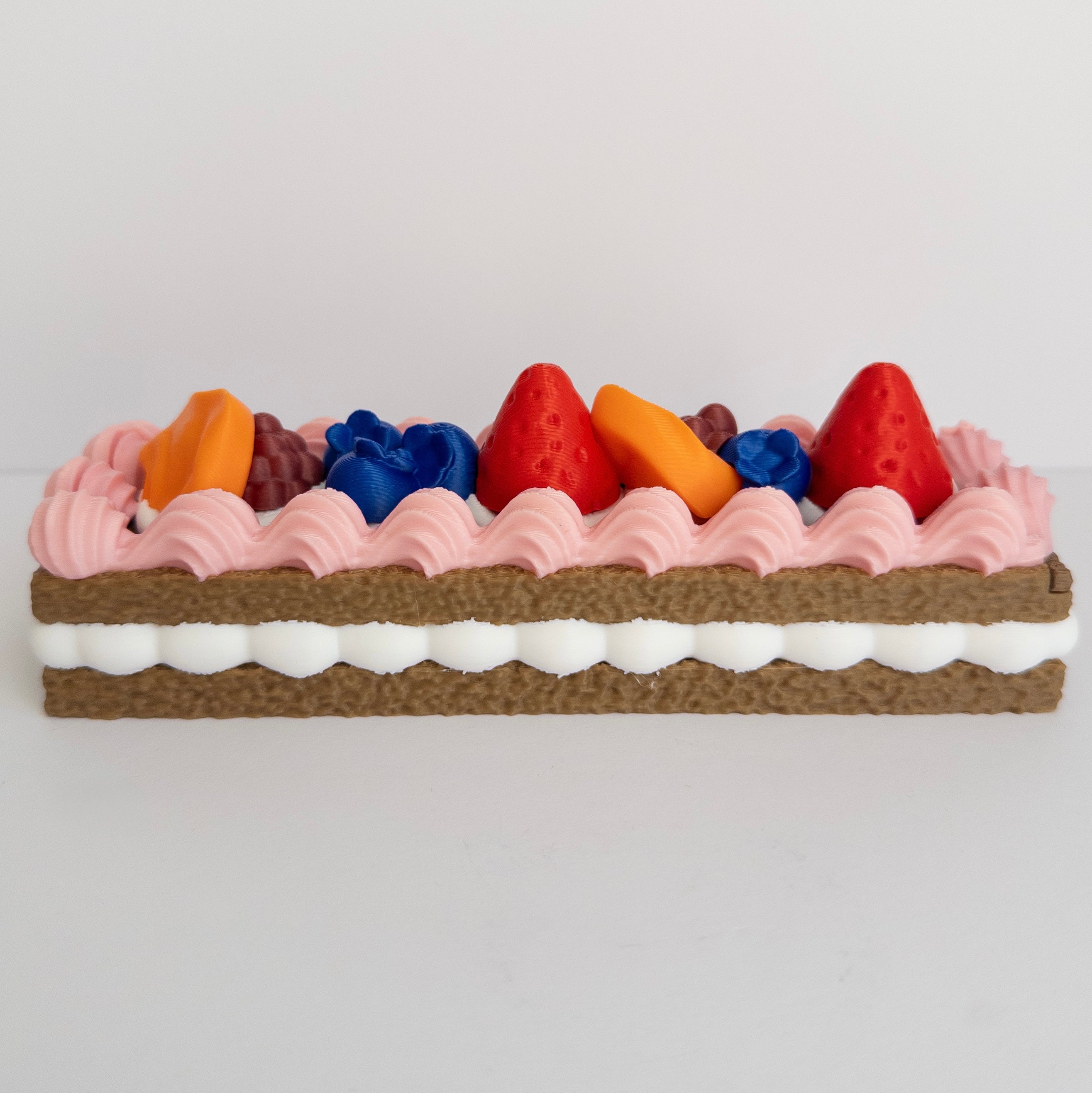 Picky Pads 7 Day Cake Pill Organizer by MochiMakes with berries and mandarin